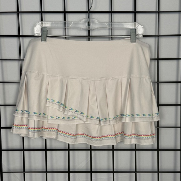 Lucky in Love Pants - Lucky in Love Sahara Pleat Tier Tennis Skort Women XL White Embroidered Athletic